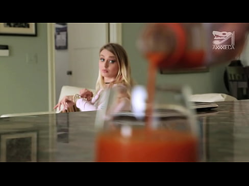 ❤️ Heißes Mädchen mit großen Titten und enger Muschi bekommt Schwanz von Verlierer, aber sehr hart Fucking bei porn de.port-amurasso.ru ️❤